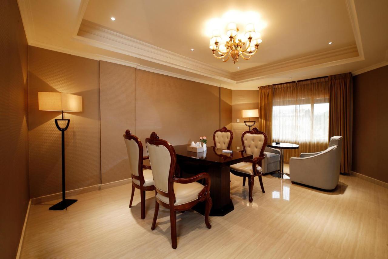Hotel Park Residency Nilambūr Екстериор снимка