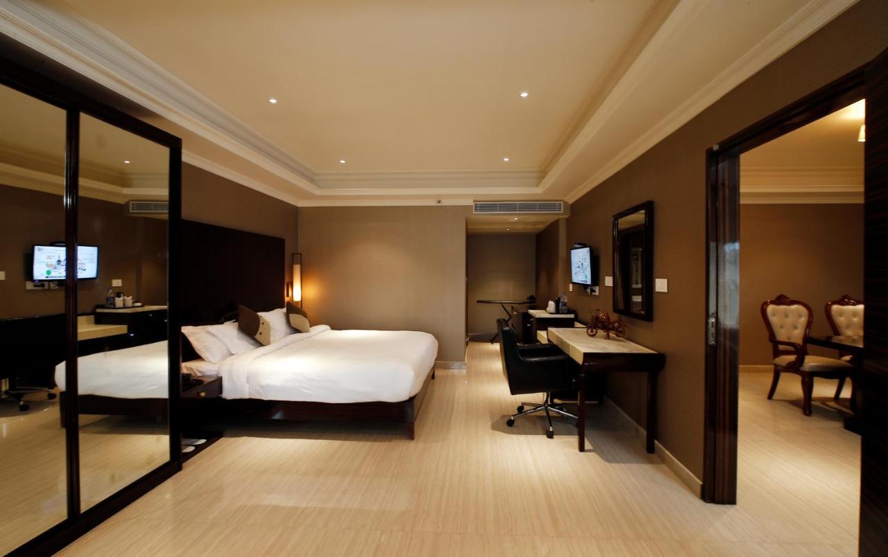 Hotel Park Residency Nilambūr Екстериор снимка