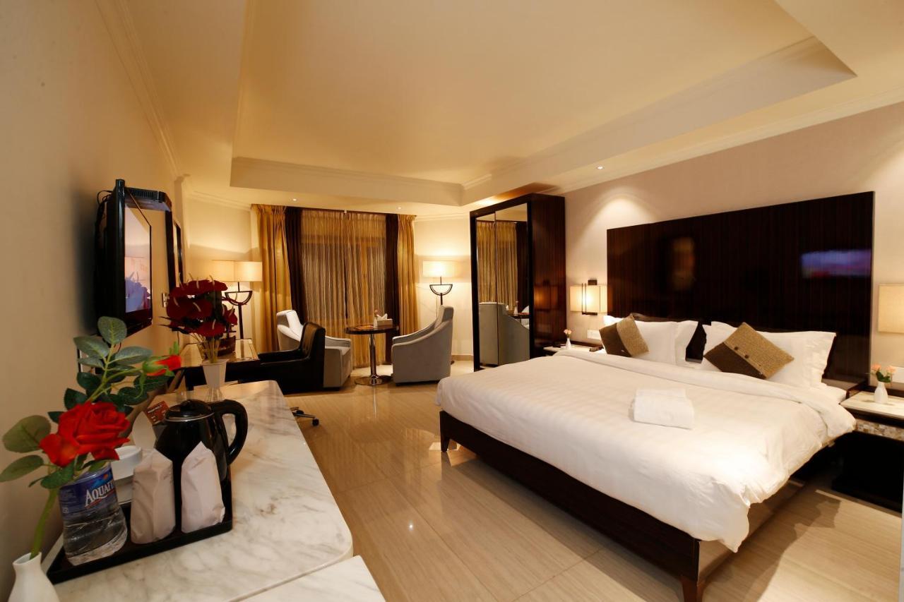 Hotel Park Residency Nilambūr Екстериор снимка