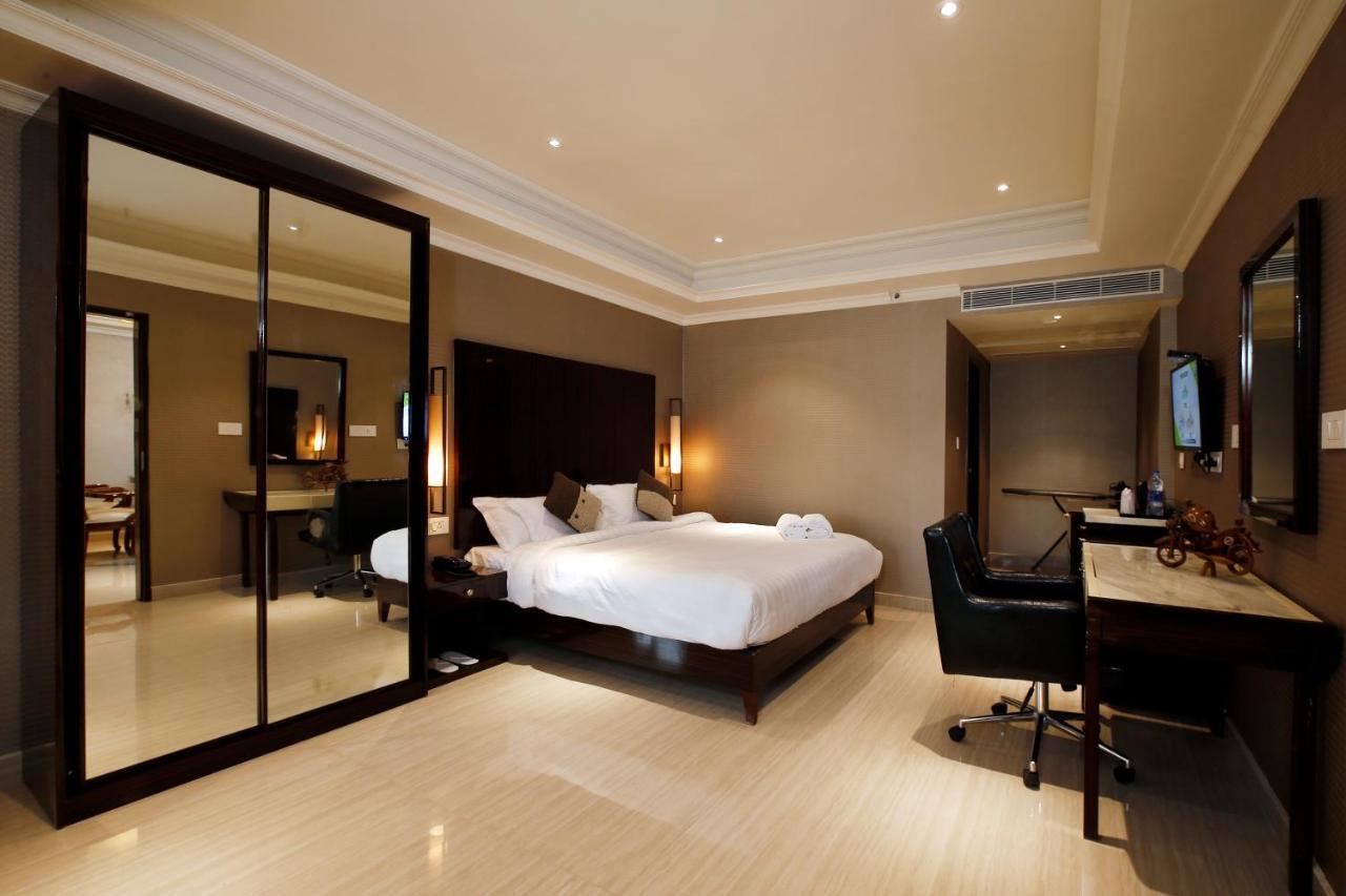 Hotel Park Residency Nilambūr Екстериор снимка