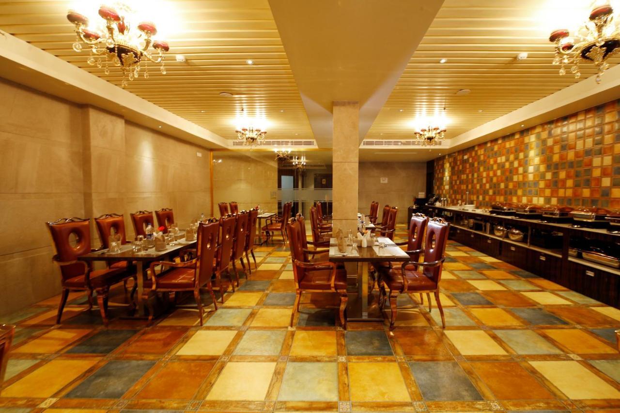 Hotel Park Residency Nilambūr Екстериор снимка
