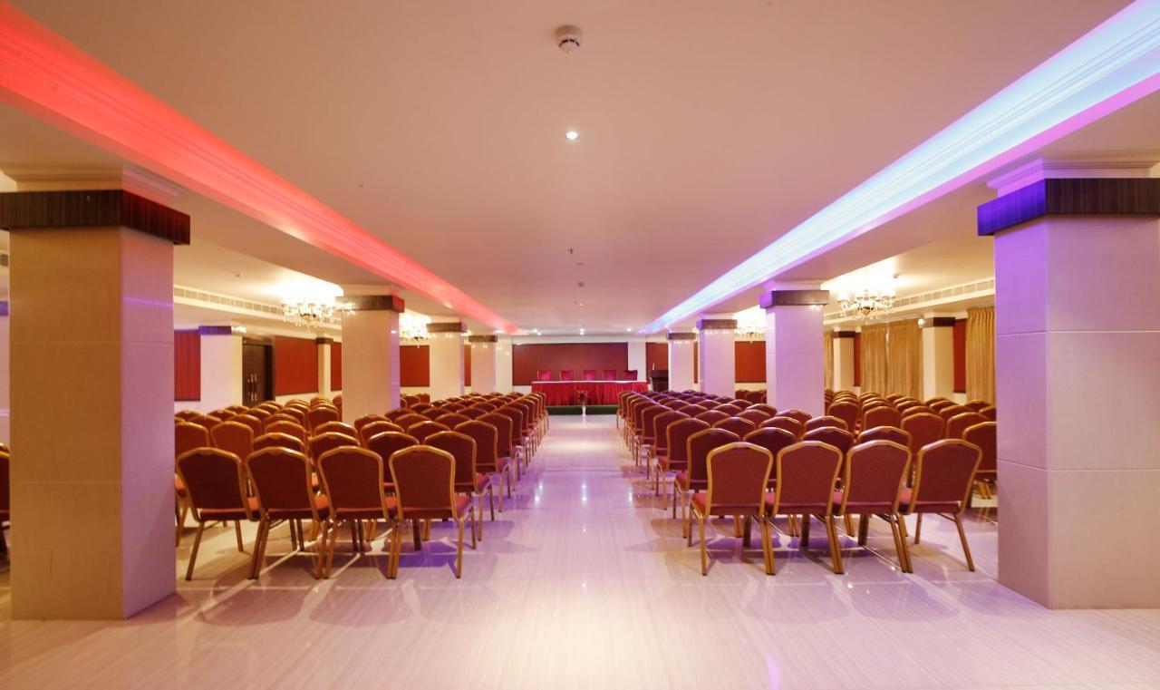 Hotel Park Residency Nilambūr Екстериор снимка