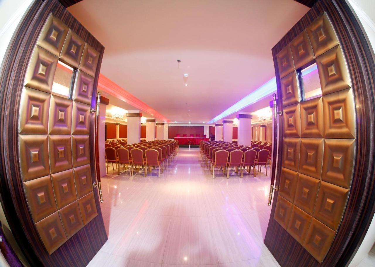 Hotel Park Residency Nilambūr Екстериор снимка